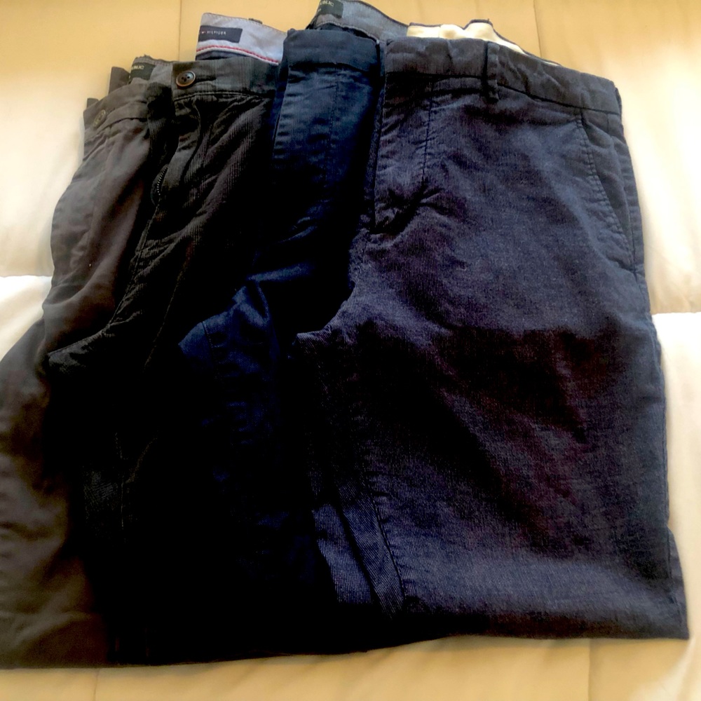 Banana Republic, Tommy Hilfiger and Old Navy Men’s dress pants size 34/32